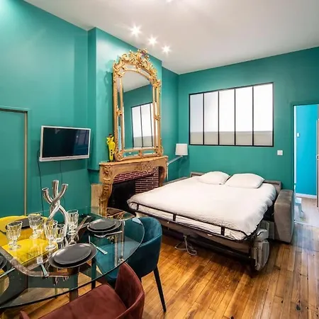 Avec Terrasse - Hyper Centre *